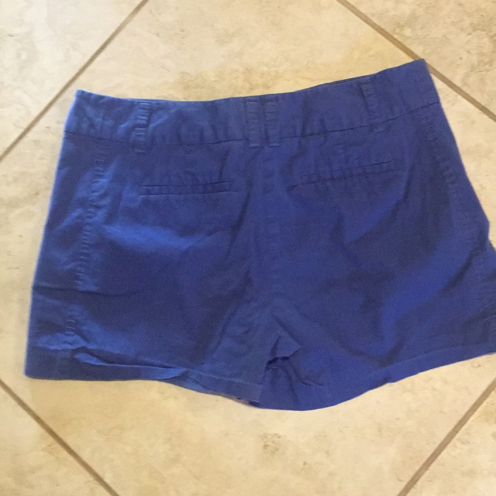 Ladies shorts - Picture 2 of 3